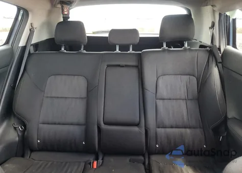 2019 Kia Sportage Lx z USA, uszkodzony, nr VIN KNDPM3AC2K7623580